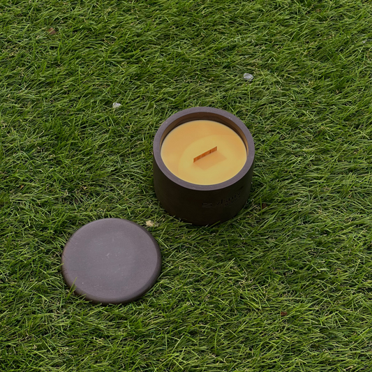 Соєва свічка «Каштан Києва» циліндр, 220 г — каштан, дуб та бурбонська ваніль