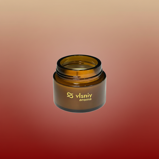 Соєва свічка «Indulgentio» міні, скляна, 80 г — чуттєвий аромат уду та амаретто