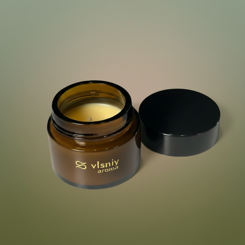 Соєва свічка «Rituals» міні, скляна, 80 г — димно-свіжий аромат уду та ладану