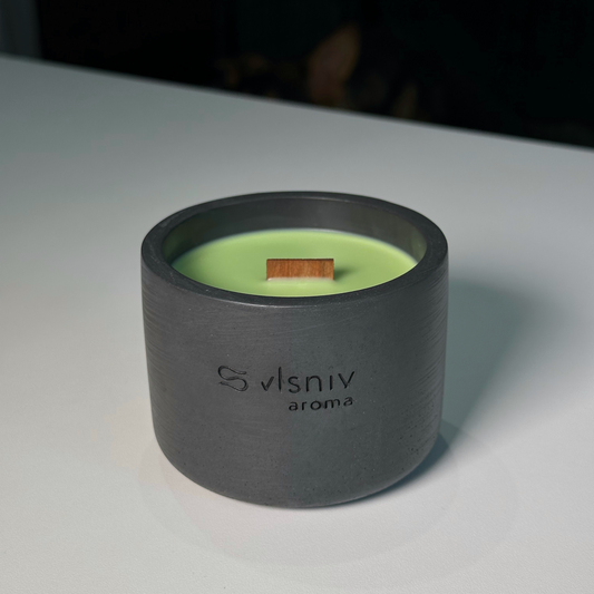 Соєва свічка «Матча Клаб», циліндр, 220 г — матча, кокос і манго