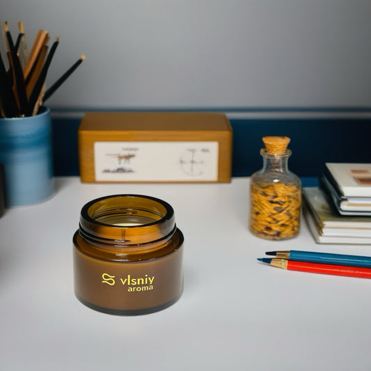 Соєва свічка «Без тривоги» міні, скляна, 80 г — аромат мирри та уду