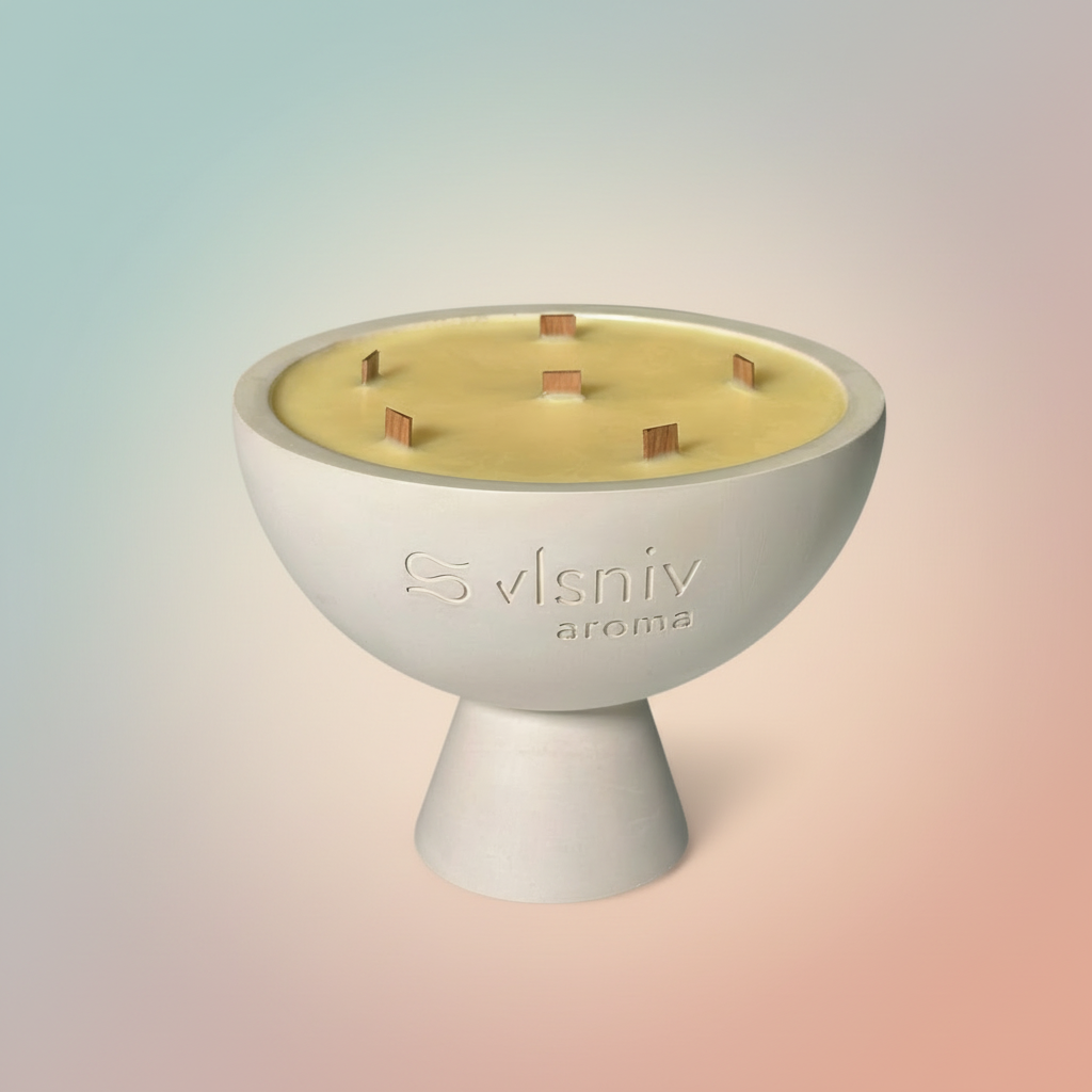 Соєва свічка «Без зобов'язань» чаша, 520 г — виноград, карамель та пачулі