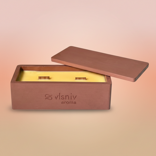 Соєва свічка «Побачення із собою» ванночка, 320 г — груша, пачулі та білий мускус